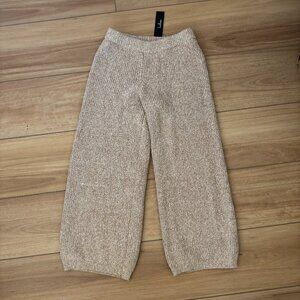 NWT Lulus Sweater Pants - Size Medium